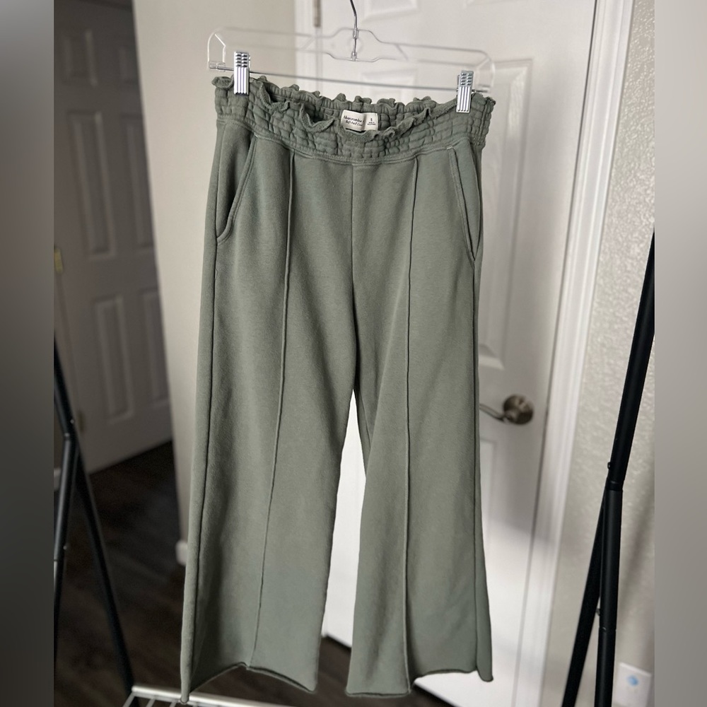 Abercrombie & Fitch Soft AF Collection Pants